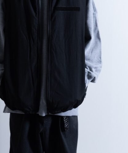 ZozoTown Washed Nylon Super Loose Padded Military Vest - Image 14