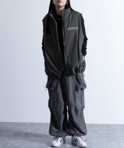 ZozoTown Washed Nylon Super Loose Padded Military Vest - Image 5